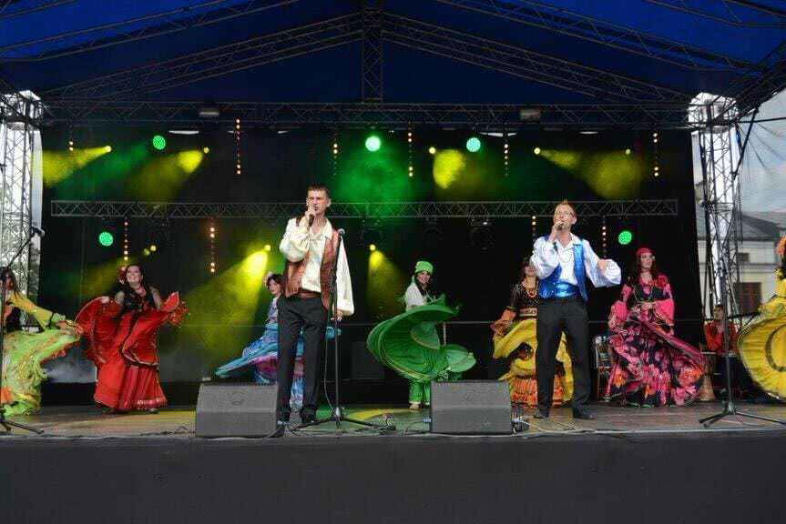 Marsz ulicami Krosna w "Dzień Godności Osób z Niepełnosprawnością Intelektualną"