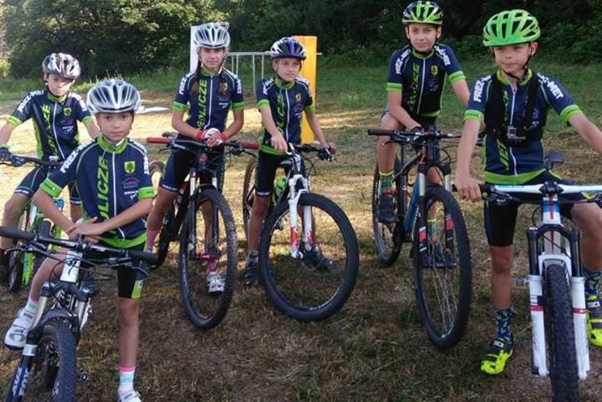 Udane wyścigi kolarzy z Jedlicza