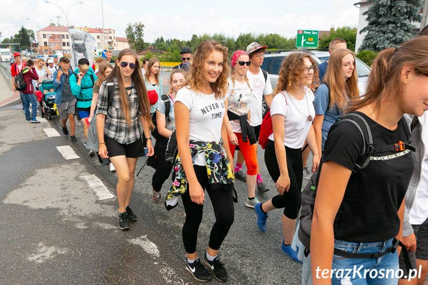 Pątnicy dotrą dziś do Miejsca Piastowego