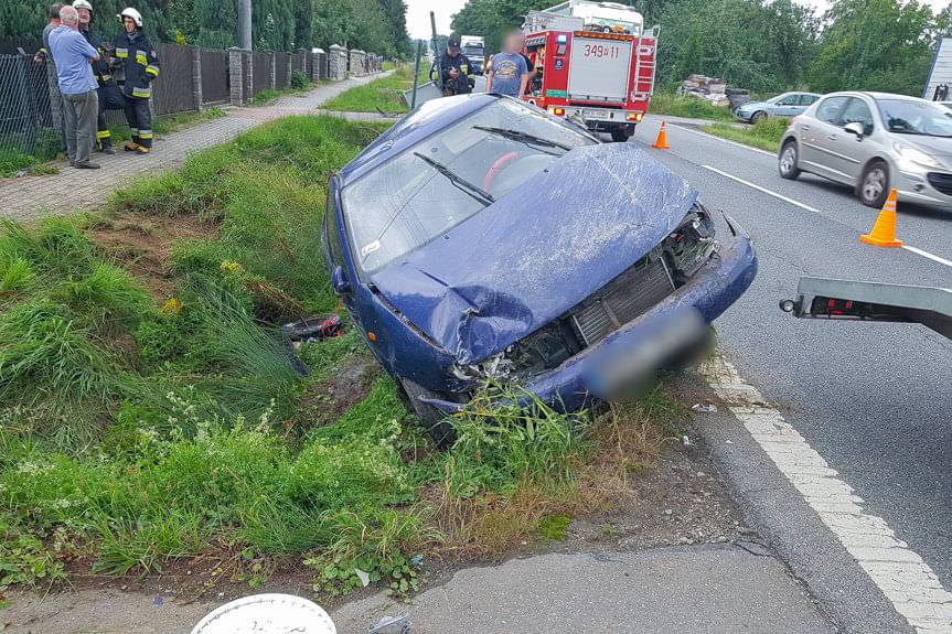 Uderzył w betonowy mostek