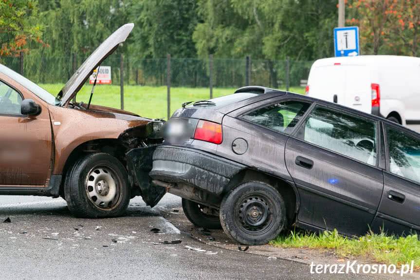 Zderzenie opla i dacii na Podkarpackiej