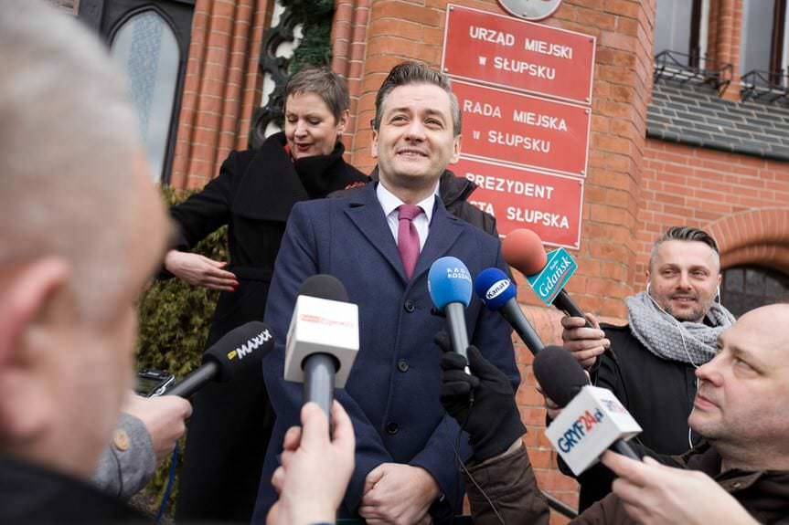 Robert Biedroń przyjedzie do Krosna promować książkę "Włącz DEMOkrację"