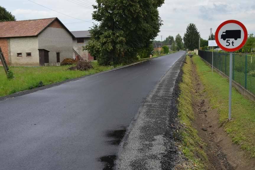 Zakończono remont drogi Chrząstówka - Bajdy