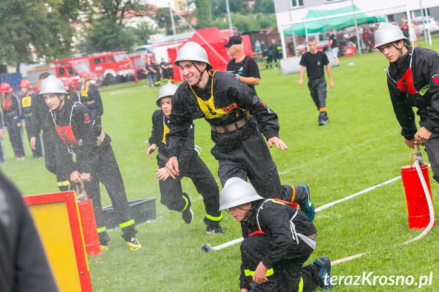 Gminne zawody sportowo - pożarnicze w Rymanowie