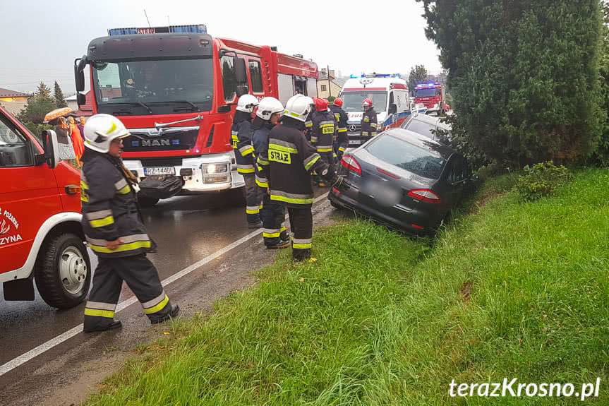 Czołowe zderzenie w Korczynie