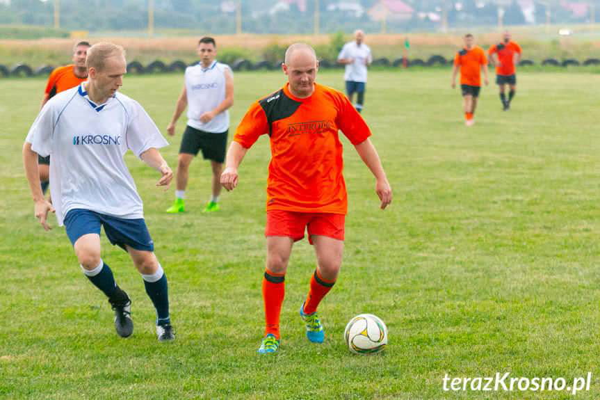Żonaci pokonali kawalerów na pożegnanie stadionu "Lotnisko"