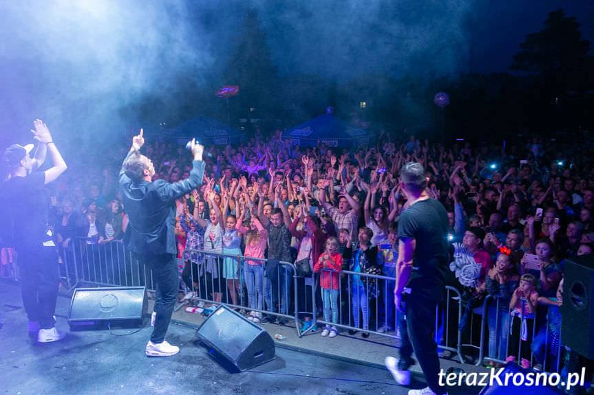 "Ona tańczy dla mnie". Weekend zagrał w Krościenku Wyżnym 