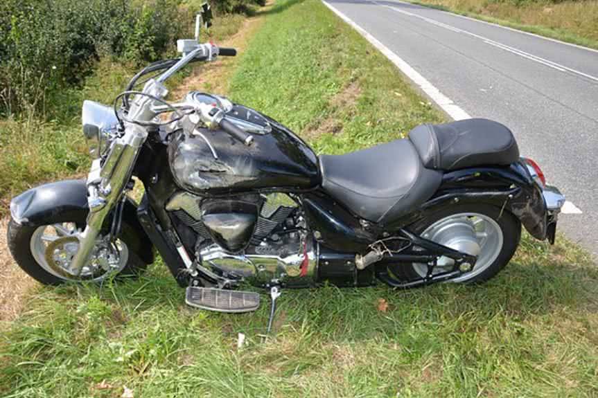 Wypadek w Głojscach. Motocyklista zderzył się z jeleniem