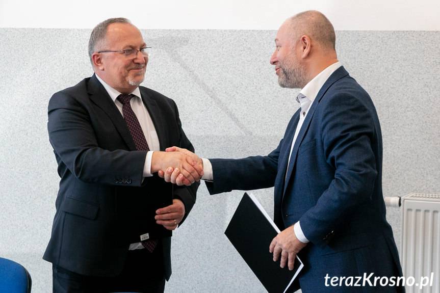 "Mechanik" podpisał umowę z Krosno Glass