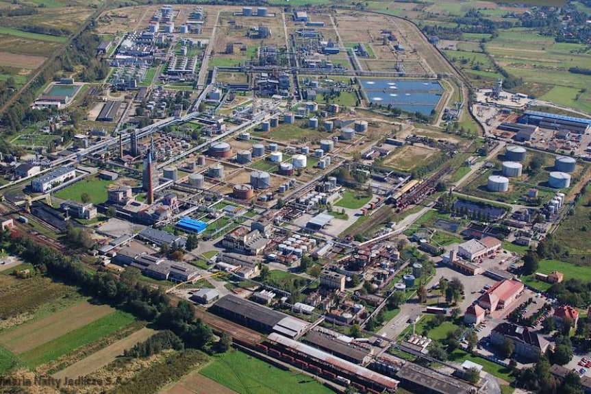 Ćwiczenia w Jedliczu. Pożar zbiornika z olejem