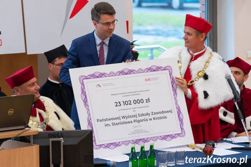 Jubileuszowa inauguracja roku akademickiego w PWSZ Krosno