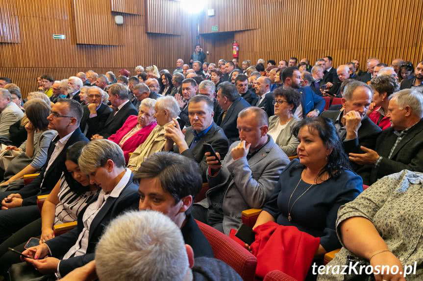 Jarosław Kaczyński w Krośnie. Konwencja PiS w Szkole Muzycznej