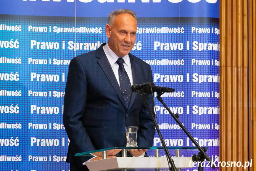 Jarosław Kaczyński w Krośnie. Konwencja PiS w Szkole Muzycznej