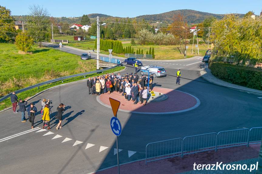 Uroczyście otwarto rondo w Odrzykoniu