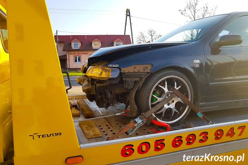 Kolizja na skrzyżowaniu w Łężanach