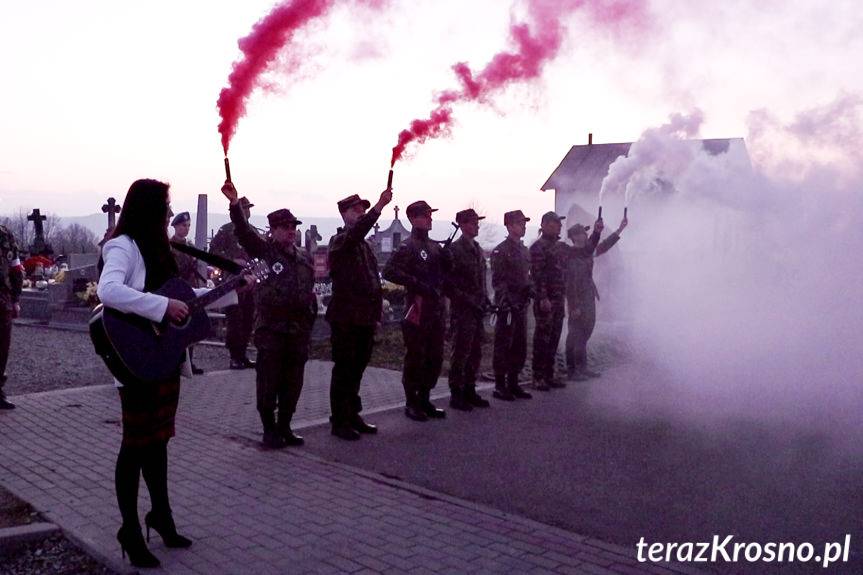Uroczystości patriotyczne w Zręcinie