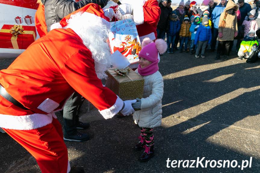 Mikołaj wyruszył w trasę. Odwiedził Krosno
