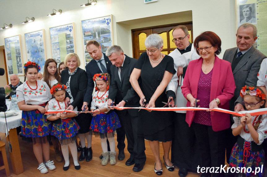 Dwór w Ustrobnej odzyskał dawną świetność