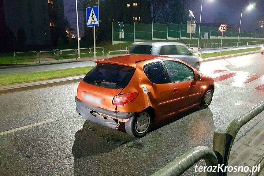 Stłuczka przed przejściem dla pieszych