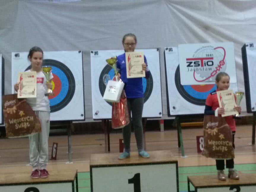 XI Halowe Mikołajkowe Zawody Łucznicze