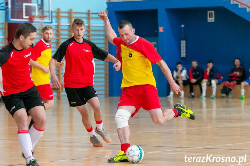 Turniej piłki nożnej zakładów pracy w Jedliczu