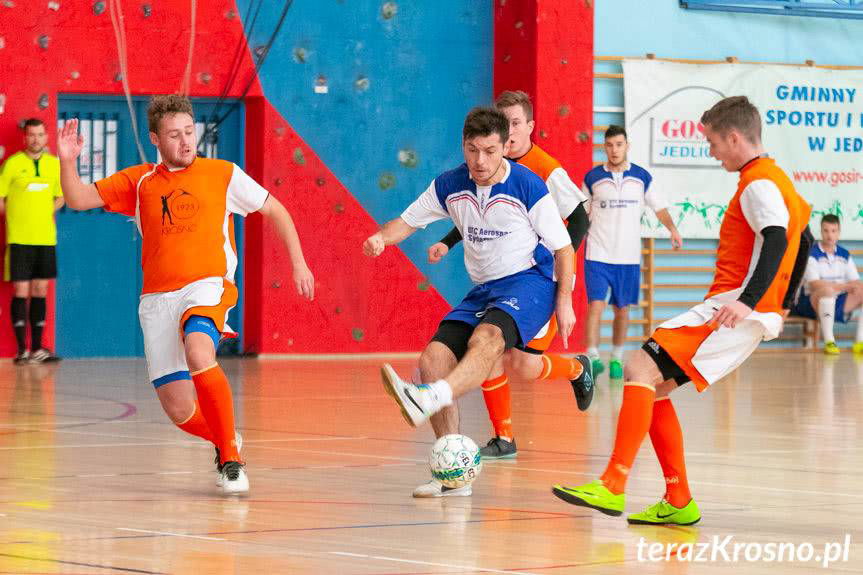 Turniej piłki nożnej zakładów pracy w Jedliczu