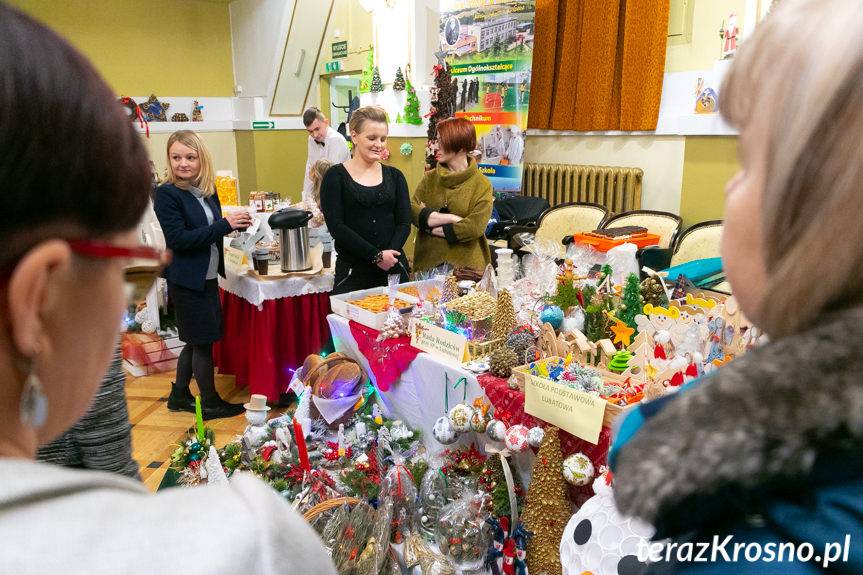 Kiermasz Świąteczny w Iwoniczu-Zdroju [WIDEO]