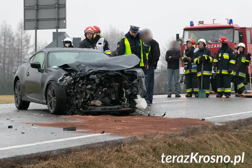 Wypadek w Szebniach, zderzenie trzech samochodów