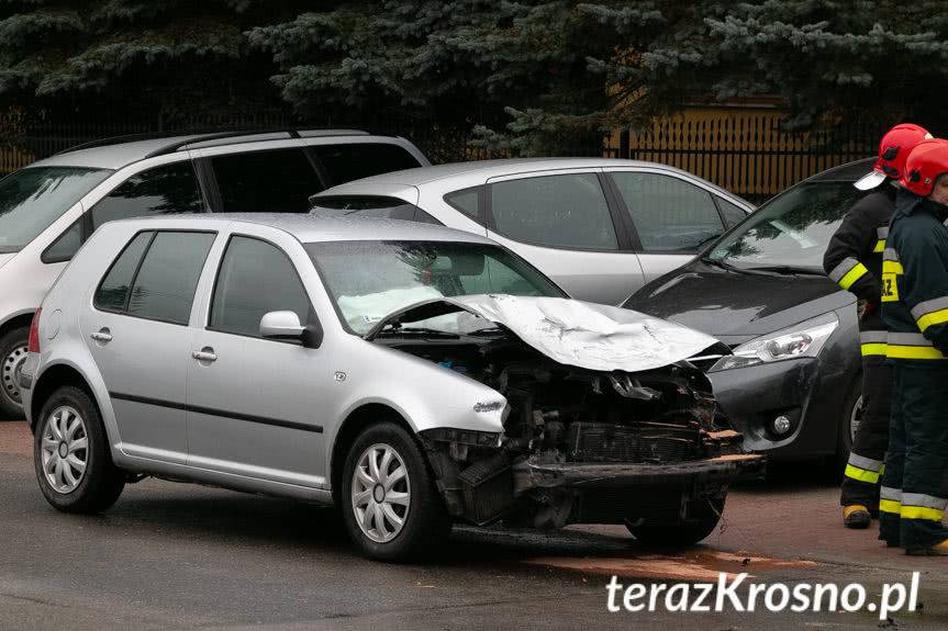 Kolizja na Wieniawskiego, rozbite 4 samochody