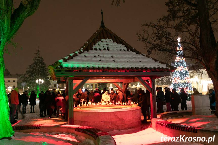 W Krośnie uczcili pamięć Pawła Adamowicza [WIDEO]