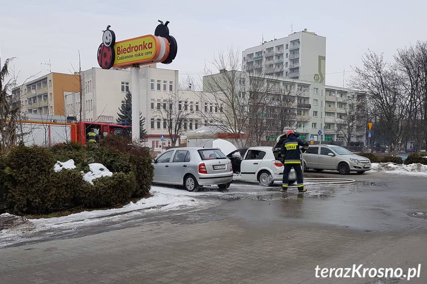 Opel zapalił się podczas jazdy