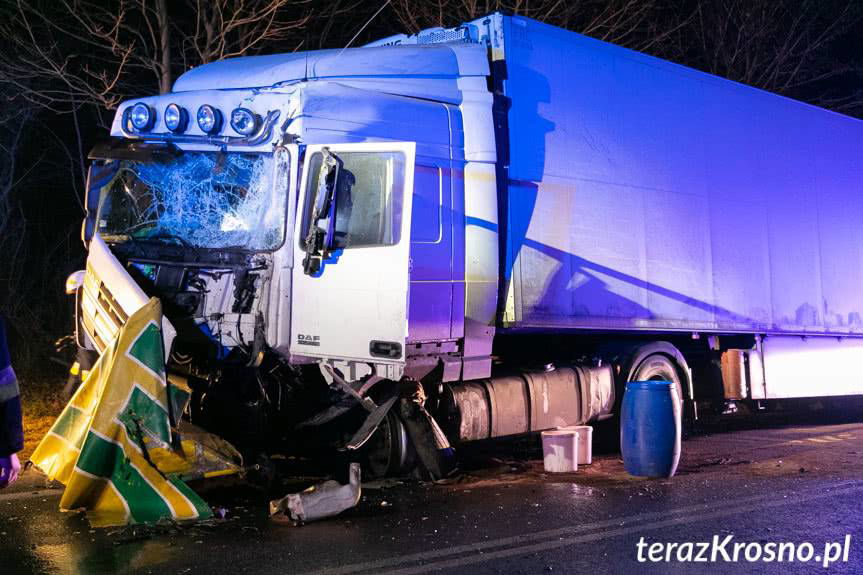 Zderzenie tirów w Nowej Wsi