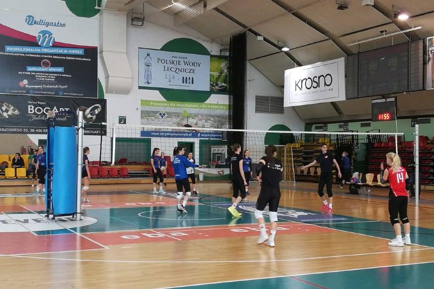 Krośnieńskie siatkarki Mistrzyniami Województwa Podkarpackiego