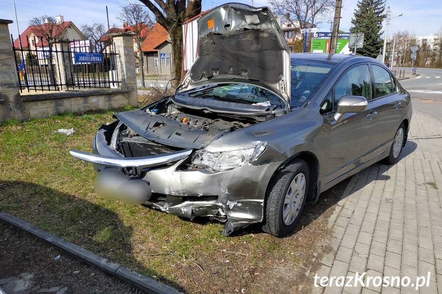 Zderzenie na rondzie
