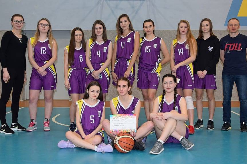 Koszykarki "Szczepanika" w finale wojewódzkim