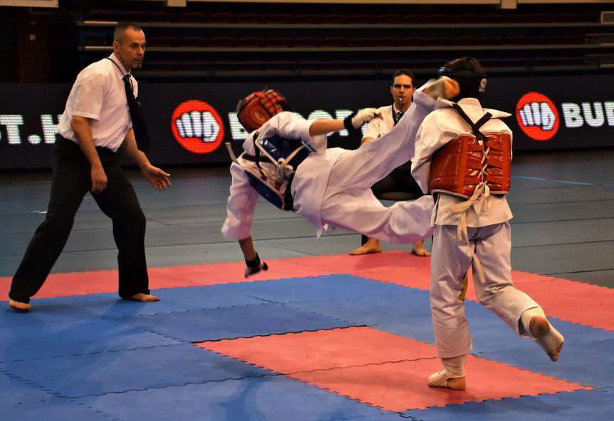 9. pucharów na Mistrzostwach Węgier