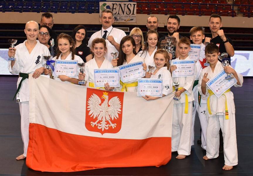 9. pucharów na Mistrzostwach Węgier