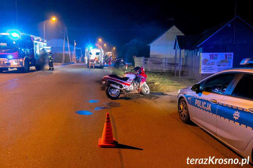 Pijany motocyklista uderzył w słup