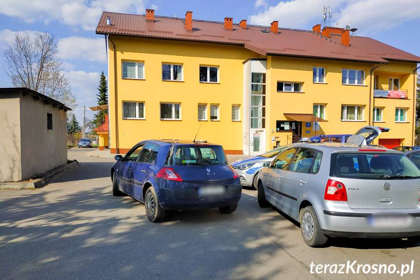 Pijany kierowca uszkodził auto. Zatrzymali go świadkowie zdarzenia