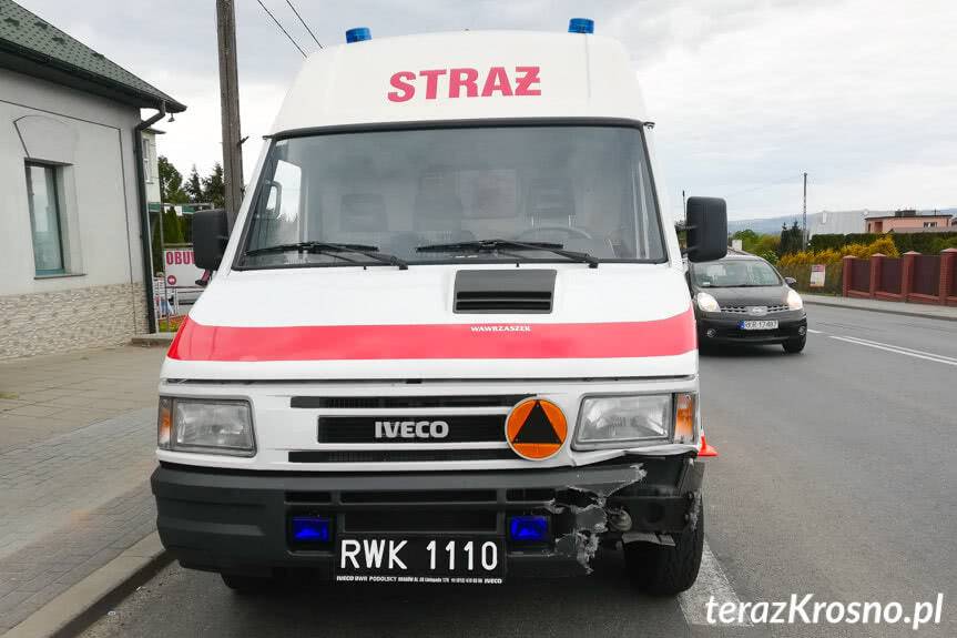 Kolizja iveco i bmw w Miejscu Piastowym 