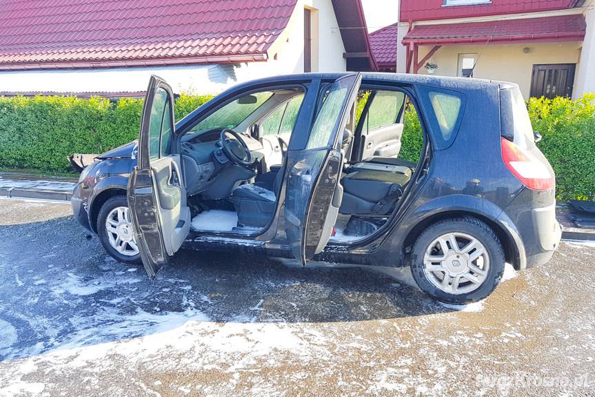 Pożar renault w Korczynie