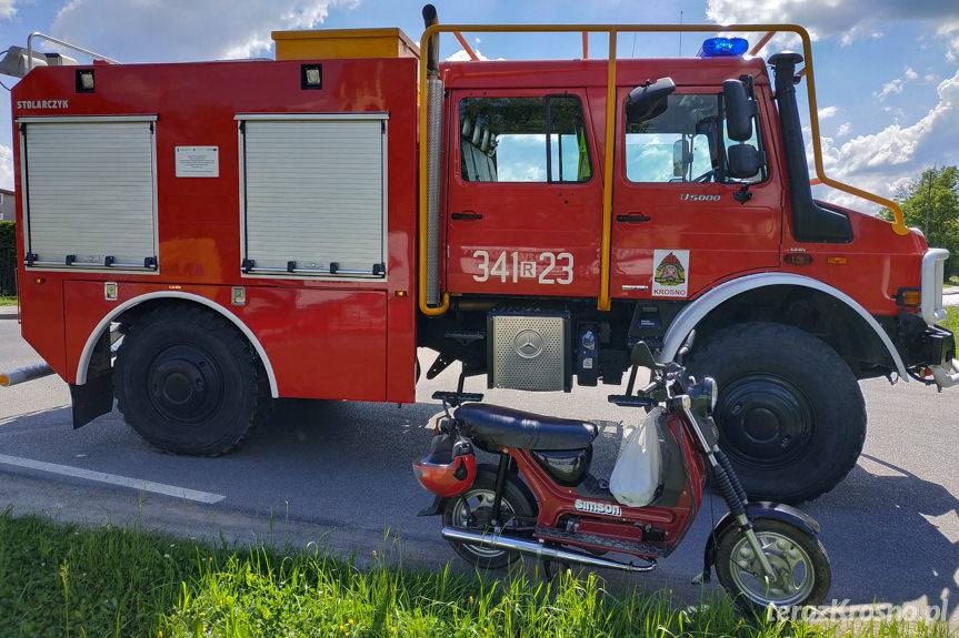 Zderzenie motoroweru z samochodem w Świerzowej Polskiej