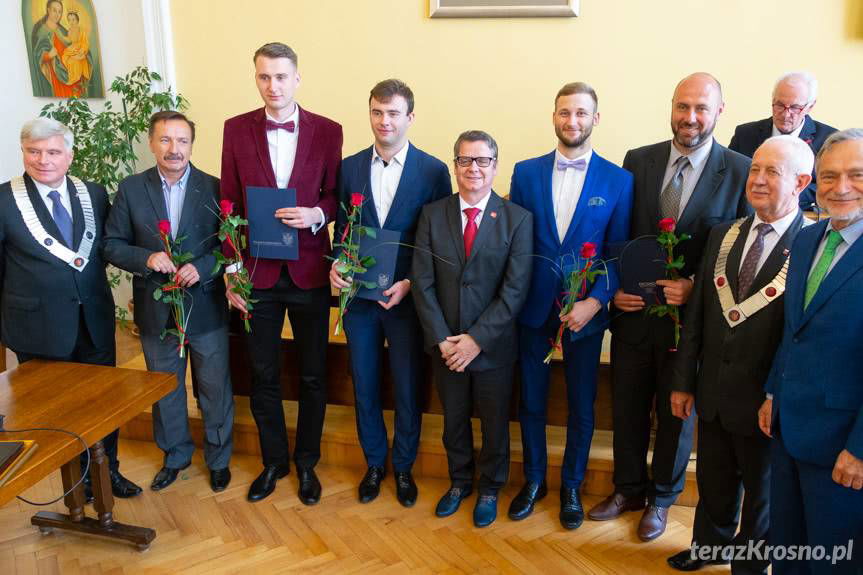 Prezydent wręczył medale, nagrody i wyróżnienia