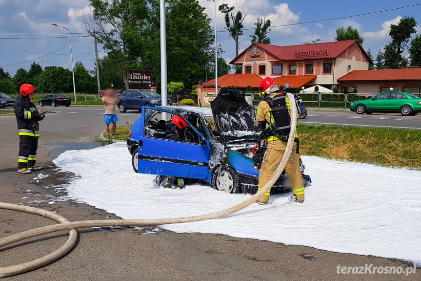 Pożar citroena na Bieszczadzkiej