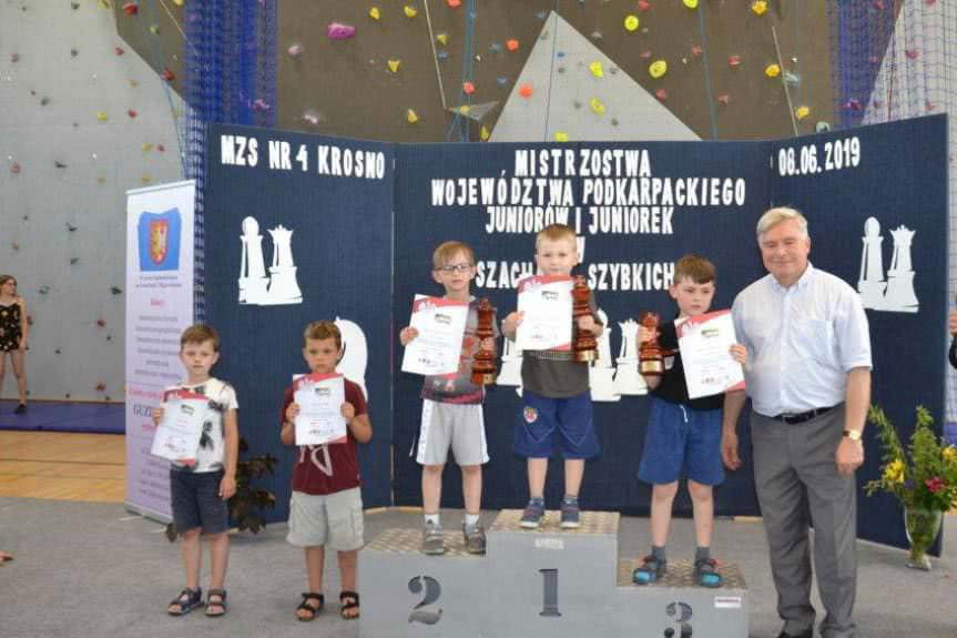 Miłośnicy "królewskiej gry" rywalizowali w Krośnie