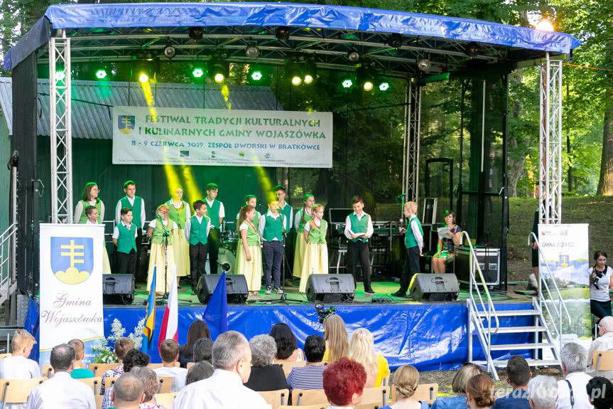 Dwór w Bratkówce odzyskał dawny blask