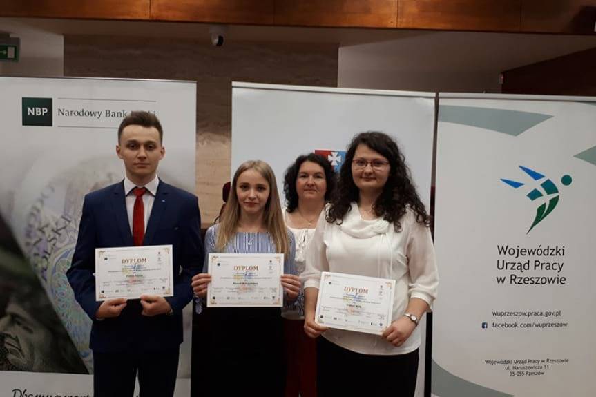 Ekonomiści ze Szczepanika najlepsi w województwie