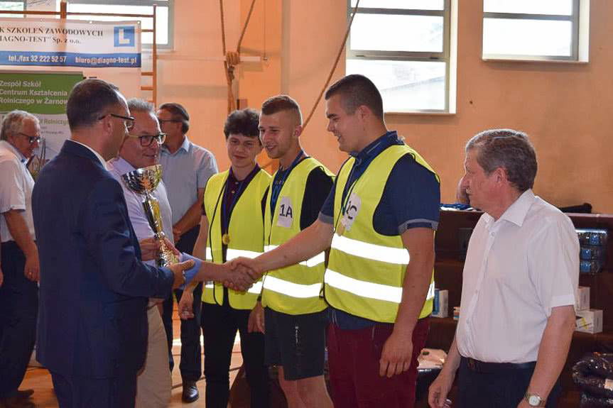 Zespół Szkół w Iwoniczu Mistrzem Polski