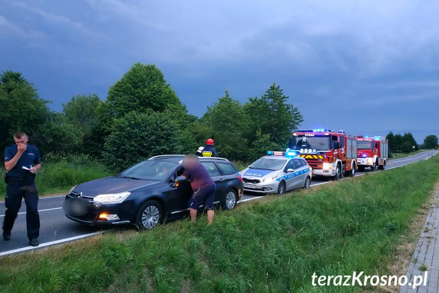 Zderzenie samochodu i motocykla w Wojaszówce