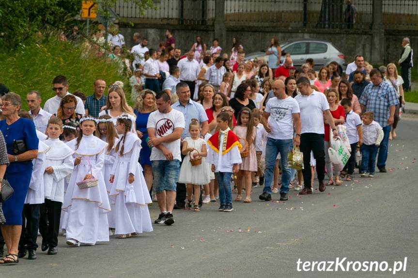 Procesja Bożego Ciała w parafii Zręcin 